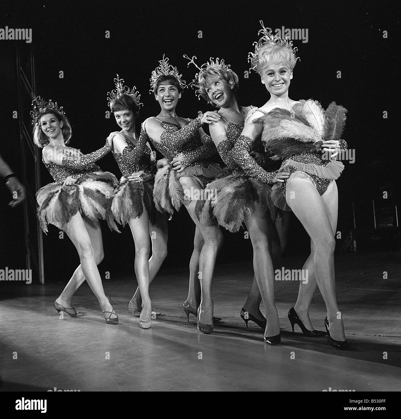 Night of 100 stars Jul 1964 at the London Palladium rehearsals with Susan Hampshire Anna Massey Miriam Karlin Hayley Mills and Barbara Windsor in a chorus line dancing girls Stock Photo