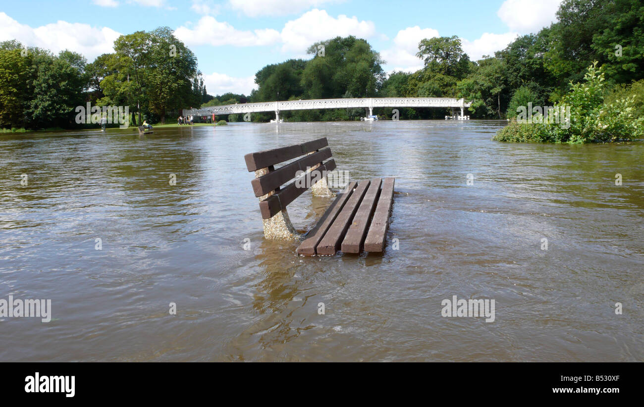 Weather Floods The River Thames at Pangbourne Stock Photo Alamy