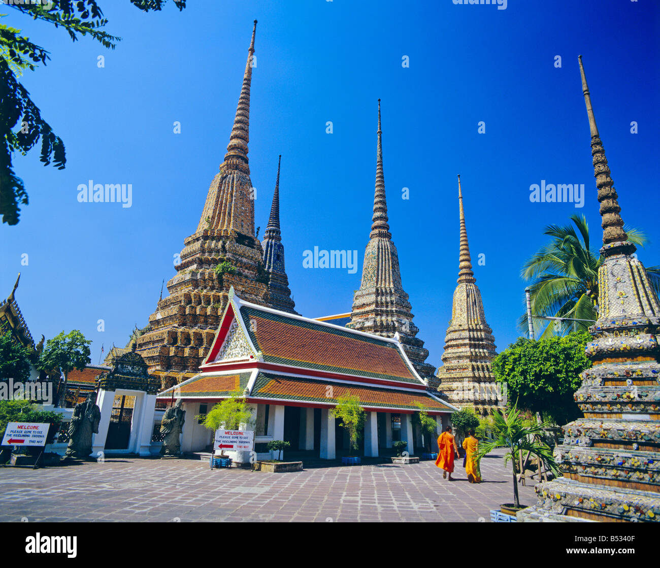 The Temple of Reclining Buddha Wat Pho Bangkok Thailand Stock Photo - Alamy
