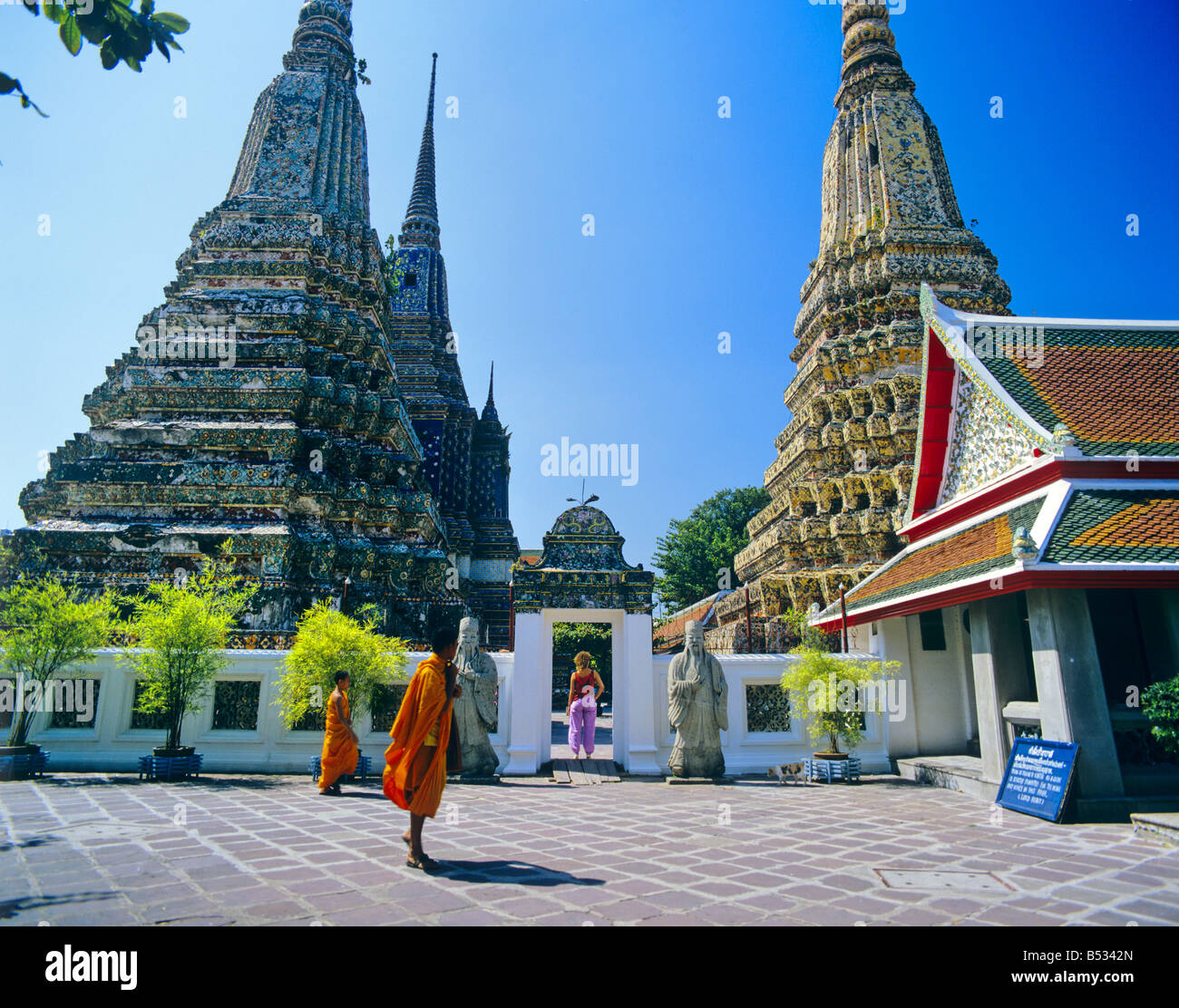 The Temple of Reclining Buddha Wat Pho Bangkok Thailand Stock Photo - Alamy