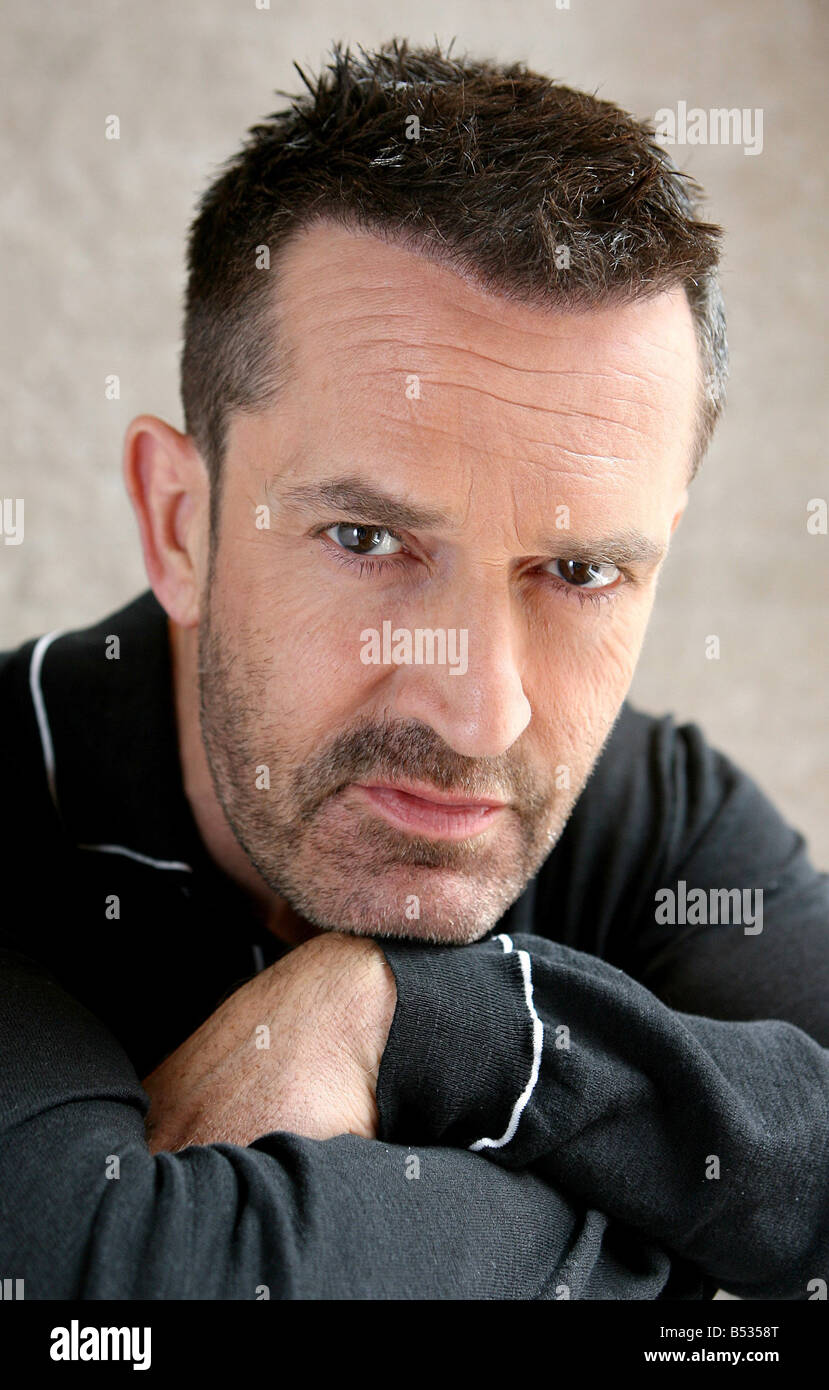 3 7 07 Actor Rupert Everett for Mirror features Mike Moore Stock Photo