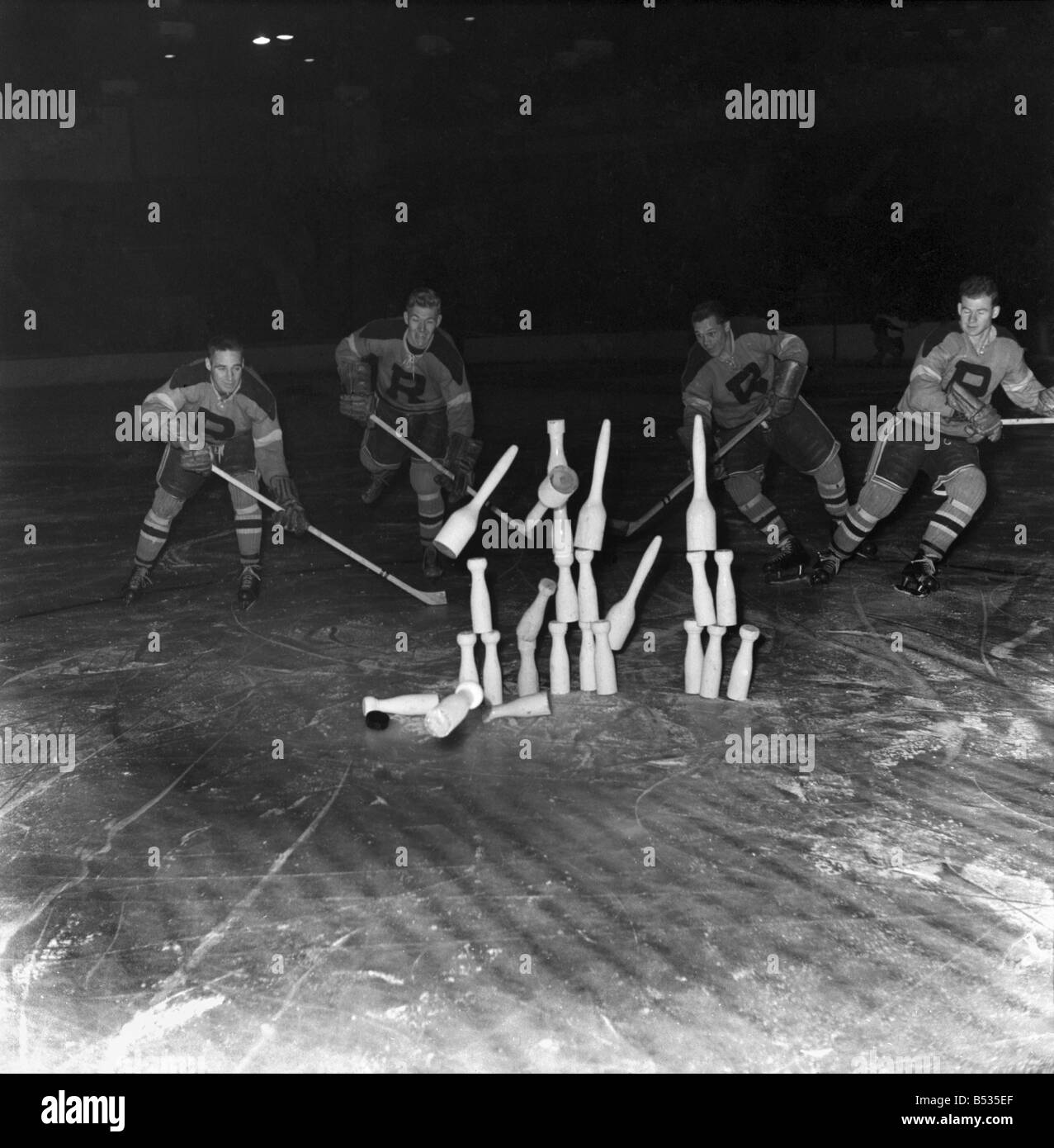 Earl's Court Rangers seen here playing skittles on ice. October 1952 C5211A-001 Stock Photo
