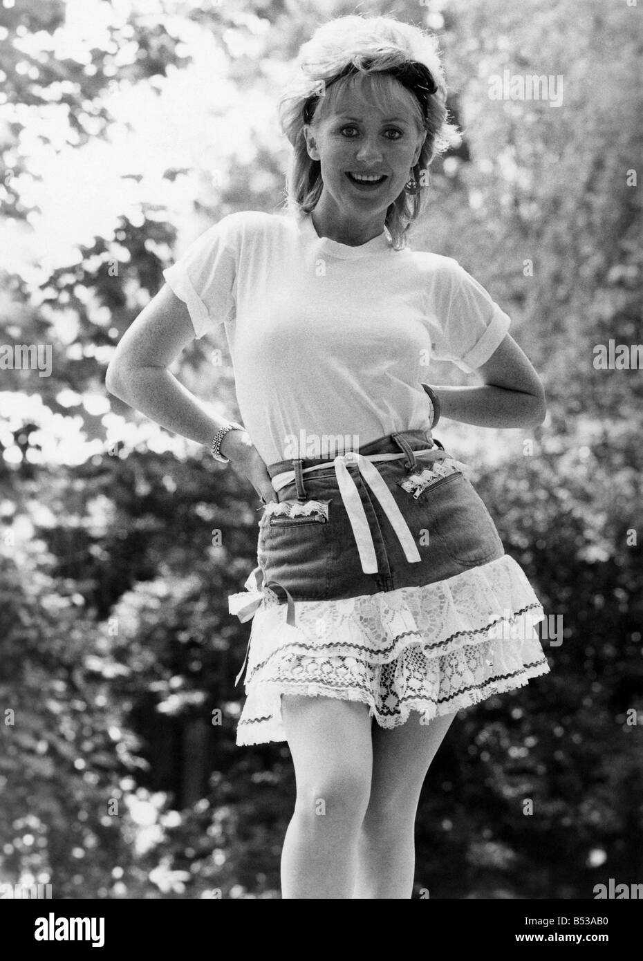 Black rara top skirt 80s