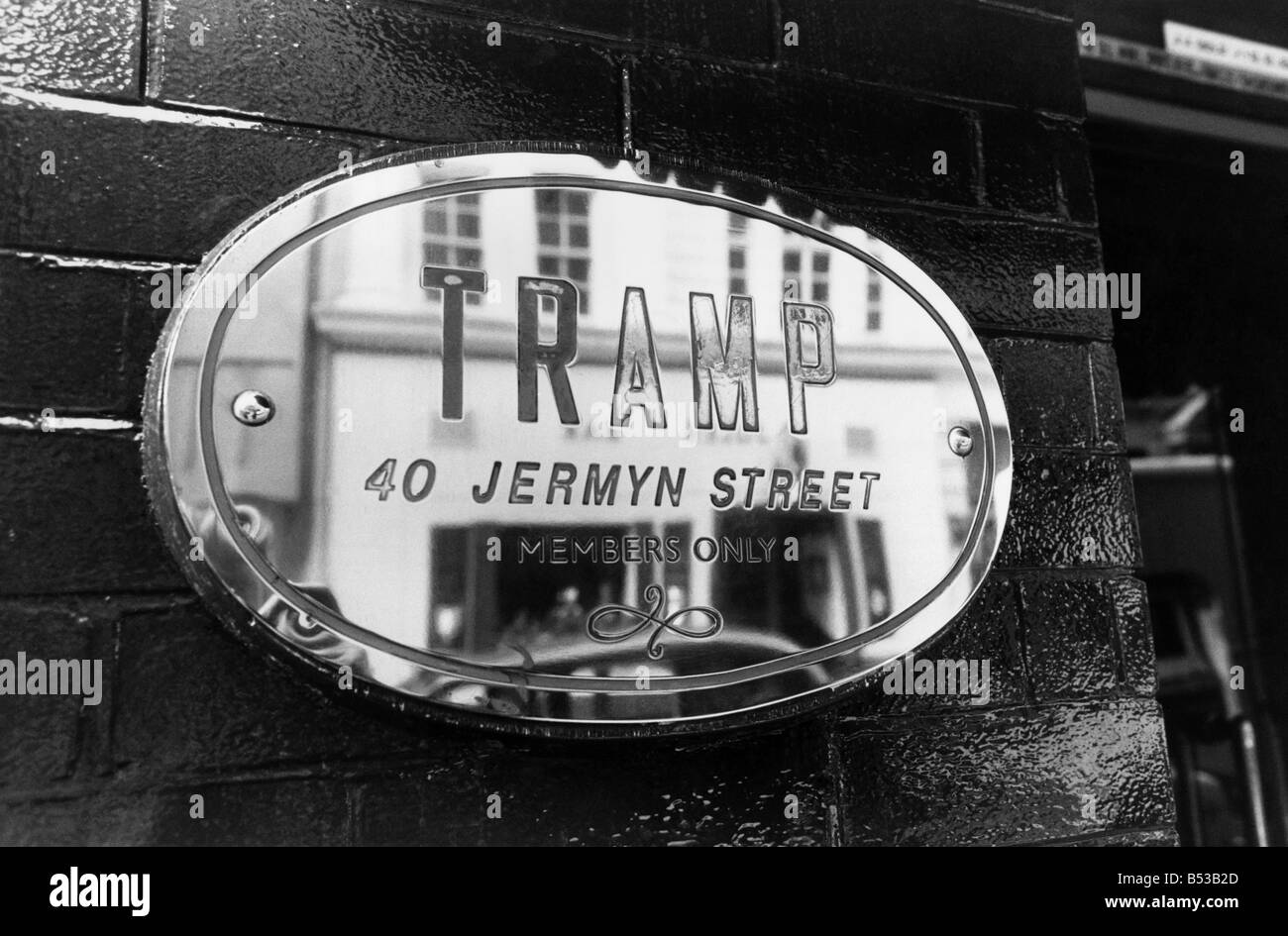 The outside of 'Tramps' Night Club in Jermyn Street, London. October 1982 &#13;&#10;P018534 Stock Photo