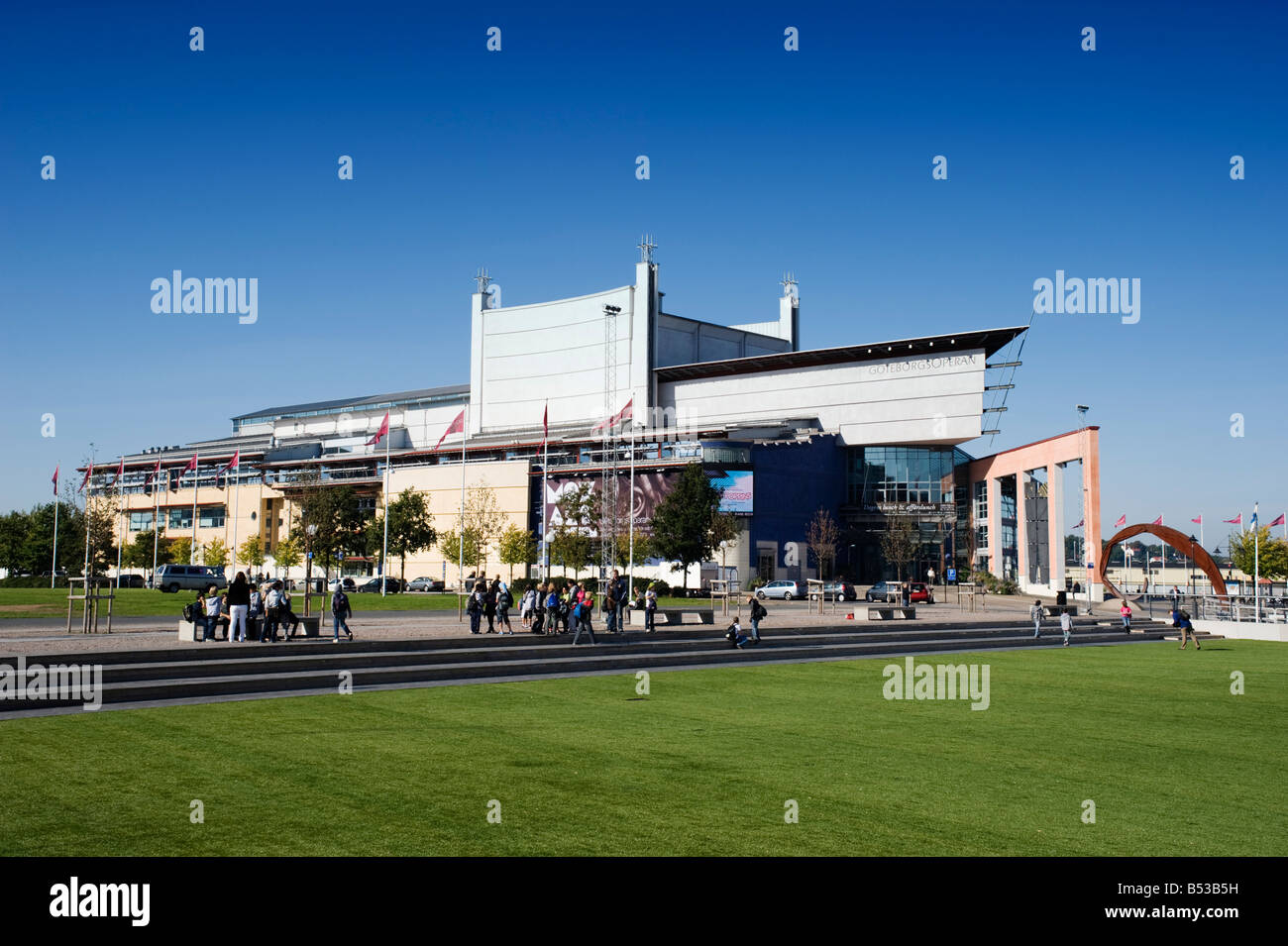 Operan theatre hi-res stock photography and images - Alamy