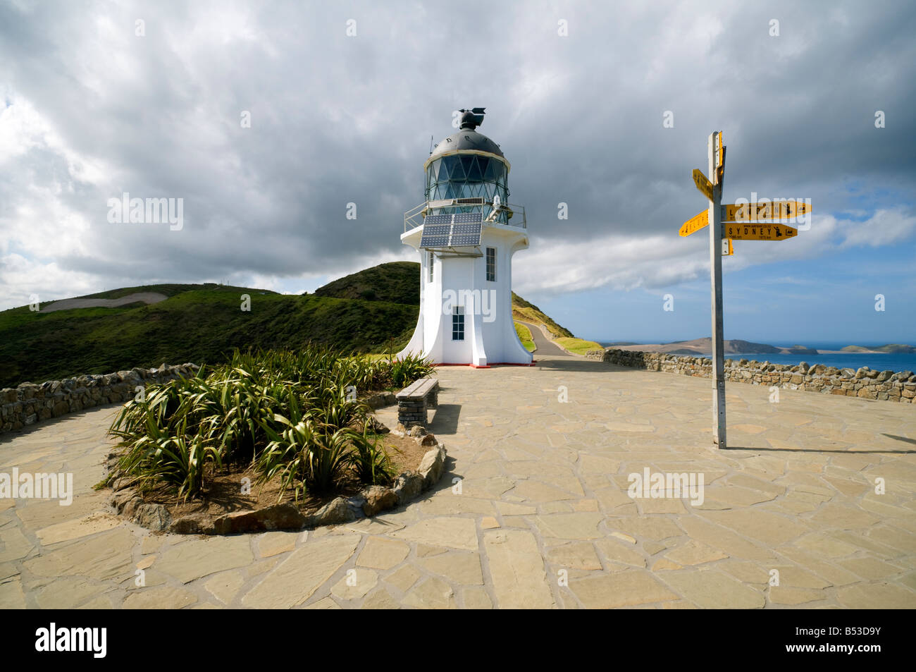 The lighthouse at Cape Reinga, Te Rerenga Wairua (The Leaping Place of the Spirits), North Island, New Zealand Stock Photo