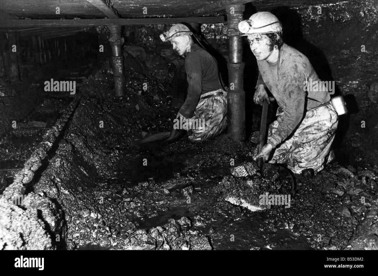 Coal mining underground 1970s hires stock photography and images Alamy