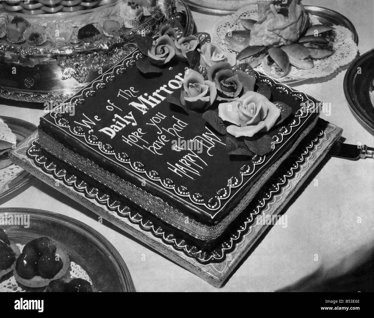 A cake made for  coal miners wives who enjoy an outing organised by the Daily Mirror. &#13;&#10;July 1954 &#13;&#10;P018177 Stock Photo