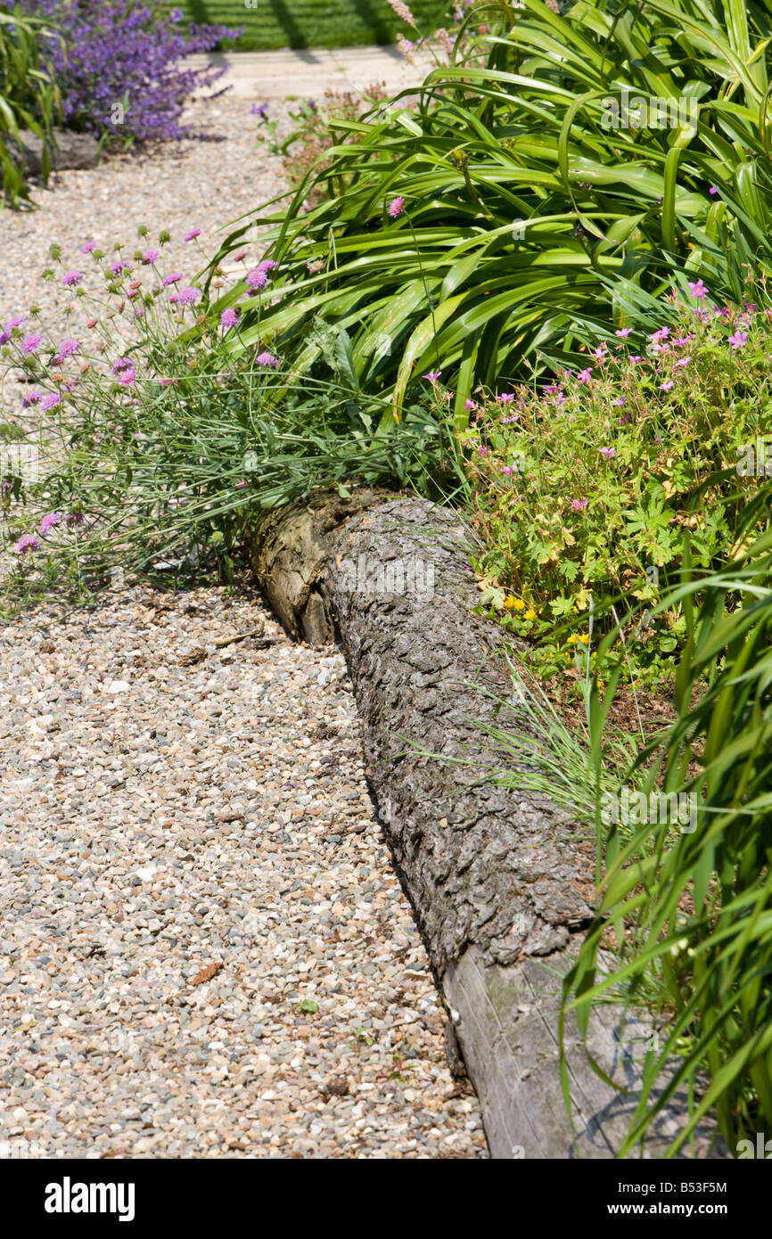 Gravel Path Uk High Resolution Stock Photography And Images Alamy