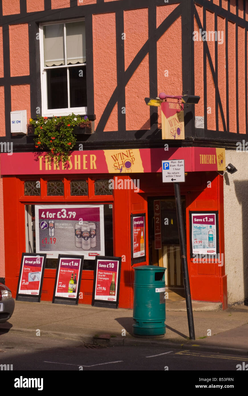 Thresher the wine shop  (threshers) selling alcohol in uk Stock Photo