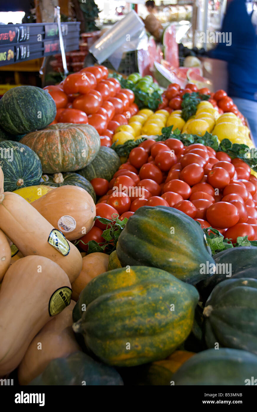 Farmers Market historic Los Angeles CA landmark, tourist destination ...