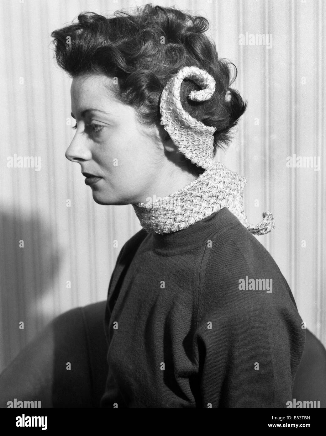 Gold Thread Black And White Stock Photos Images Alamy