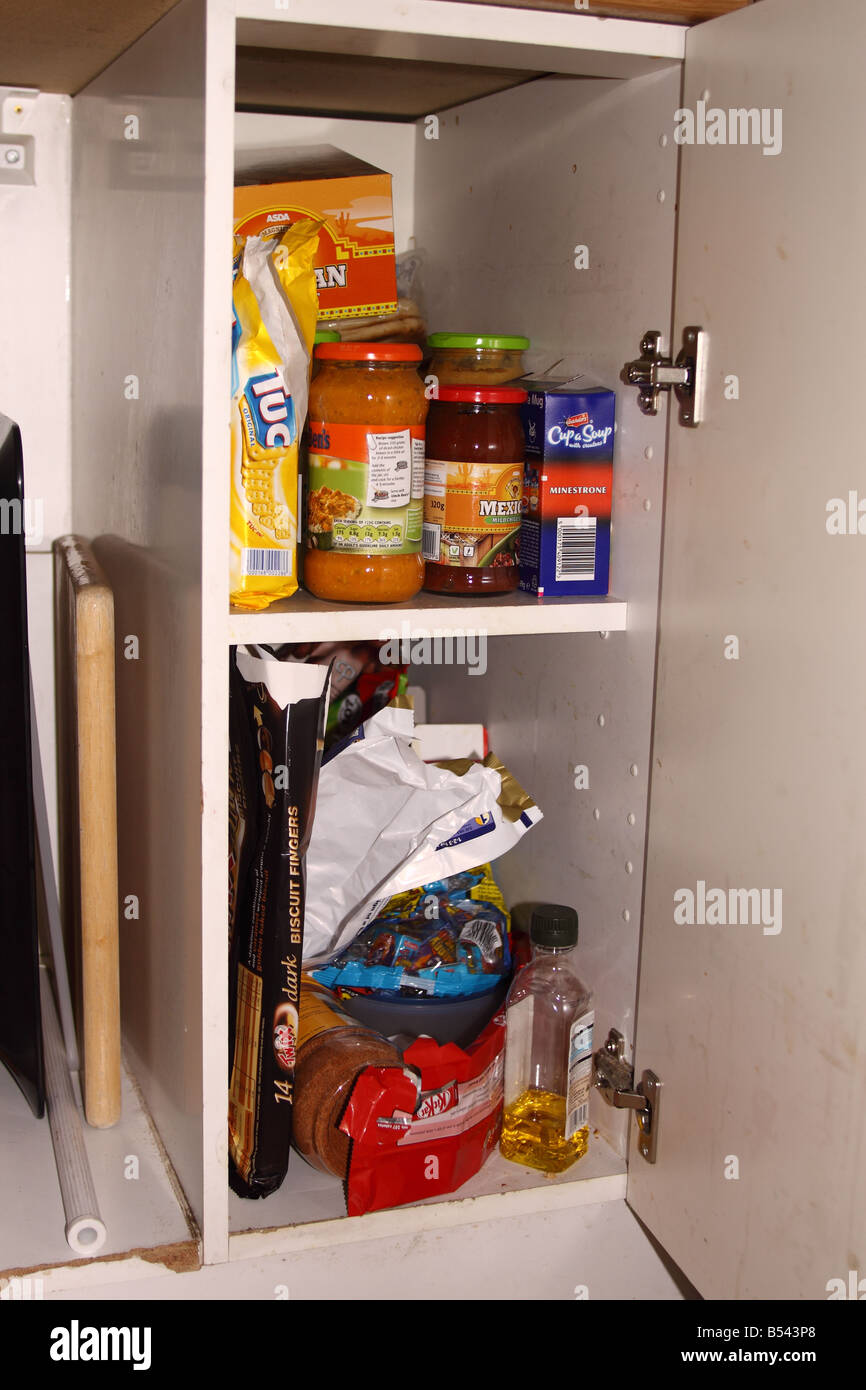 Tins cupboard hires stock photography and images Alamy