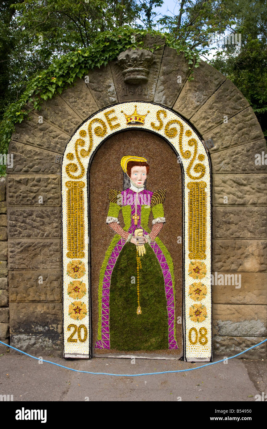 traditional derbyshire well dressing at bakewell 2008 on bess of hardwick theme Stock Photo