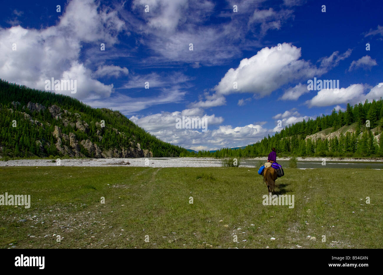 Nomadic horsemen mongolian hi-res stock photography and images - Alamy