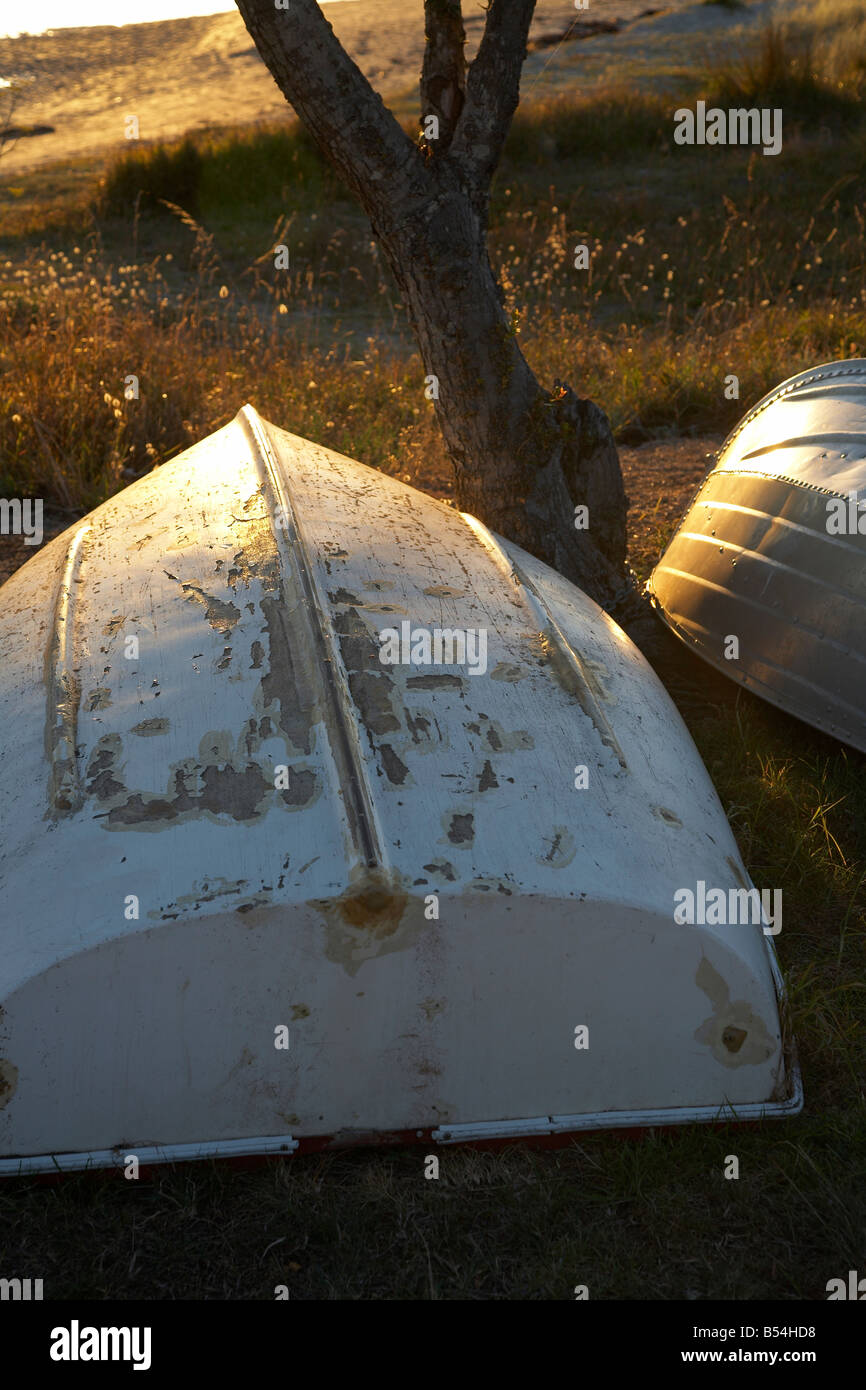 Fishing metal boat hi-res stock photography and images - Alamy