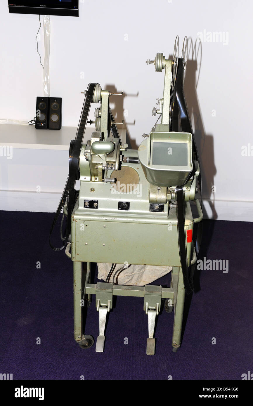 A film editing machine used in the cutting room at a film studio Stock ...