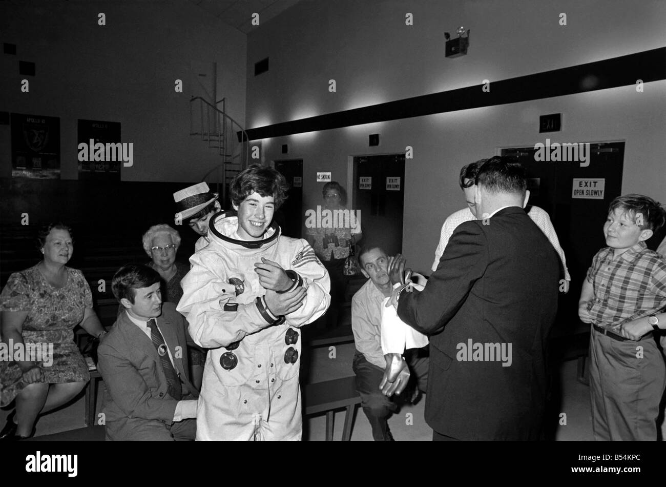 Visitors at NASA Space Station in Florida, U.S.A a few hours before Apollo 12 blasted off on a mission to the moon. A young boy Stock Photo