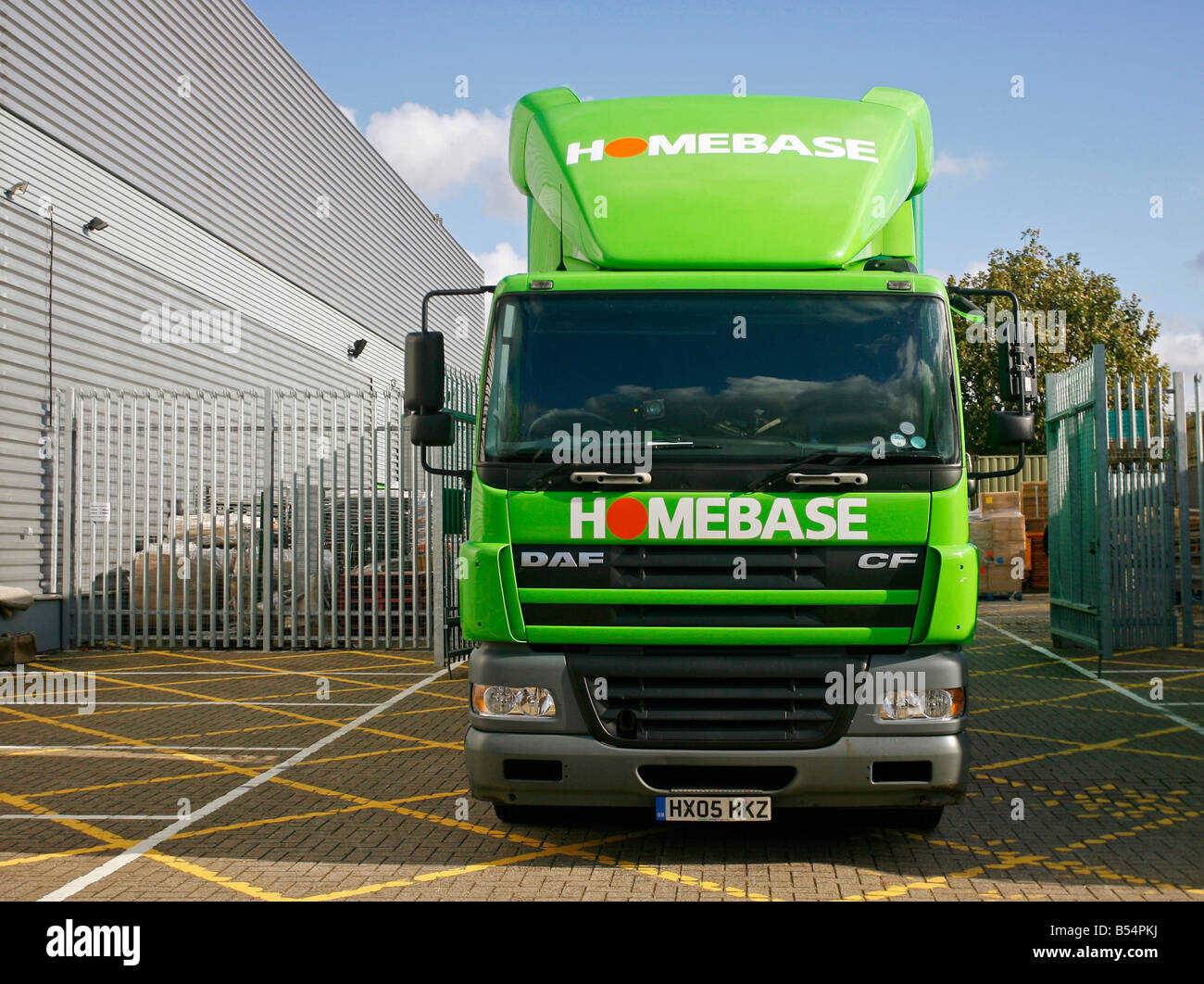 Homebase lorry hires stock photography and images Alamy