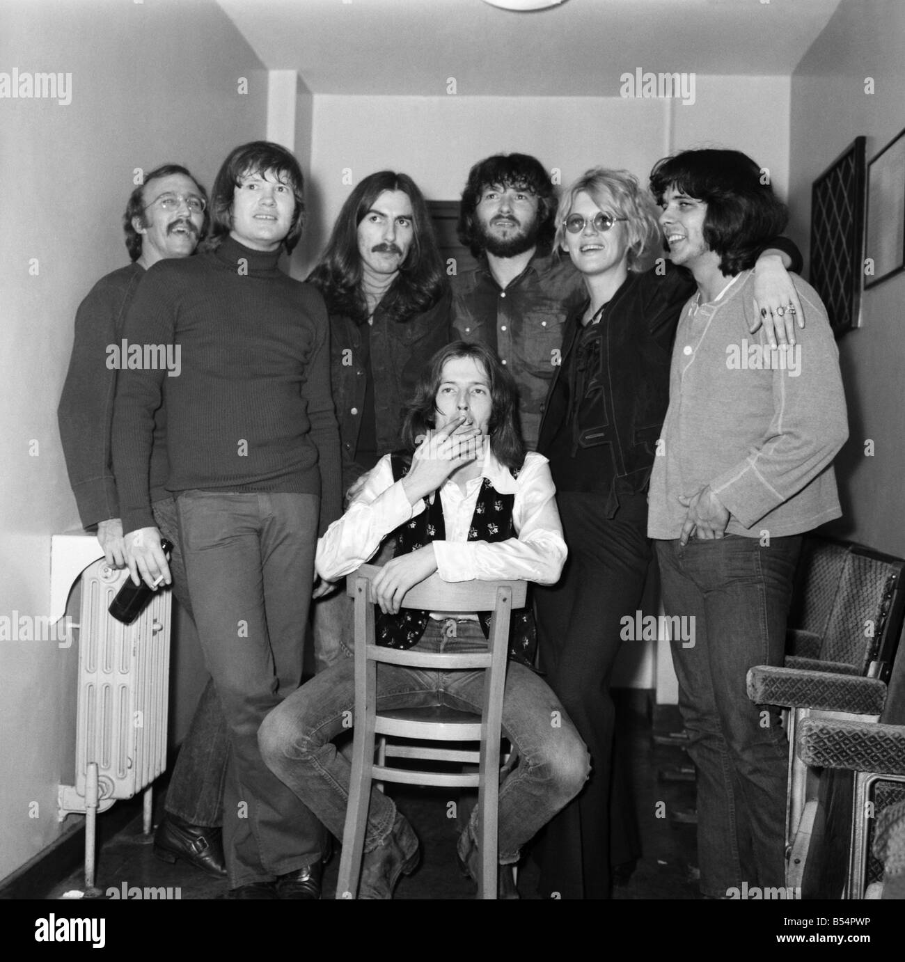 Entertainment: Pop Music: Beatle George Harrison with Pop group 