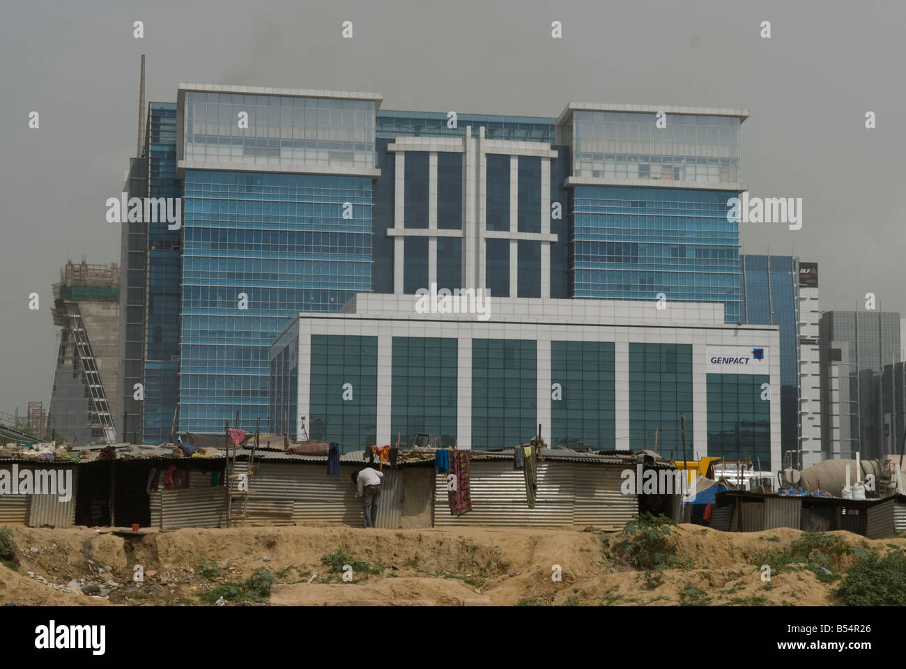 DLF building in Gurgaon, New Delhi CBD Stock Photo - Alamy