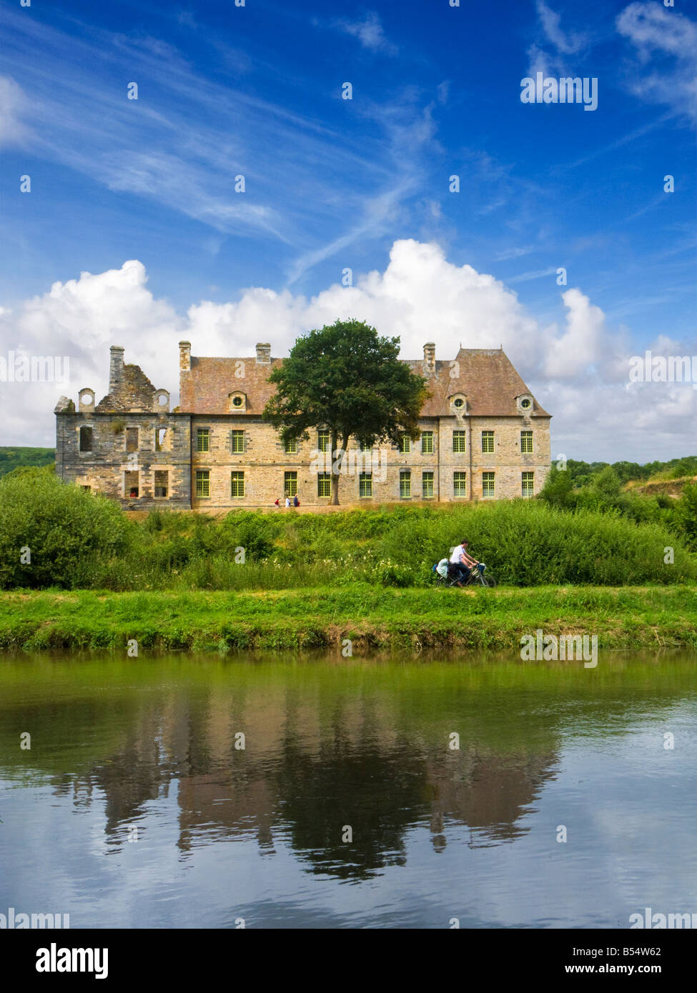 Brittany abbey bon repos hi-res stock photography and images - Alamy