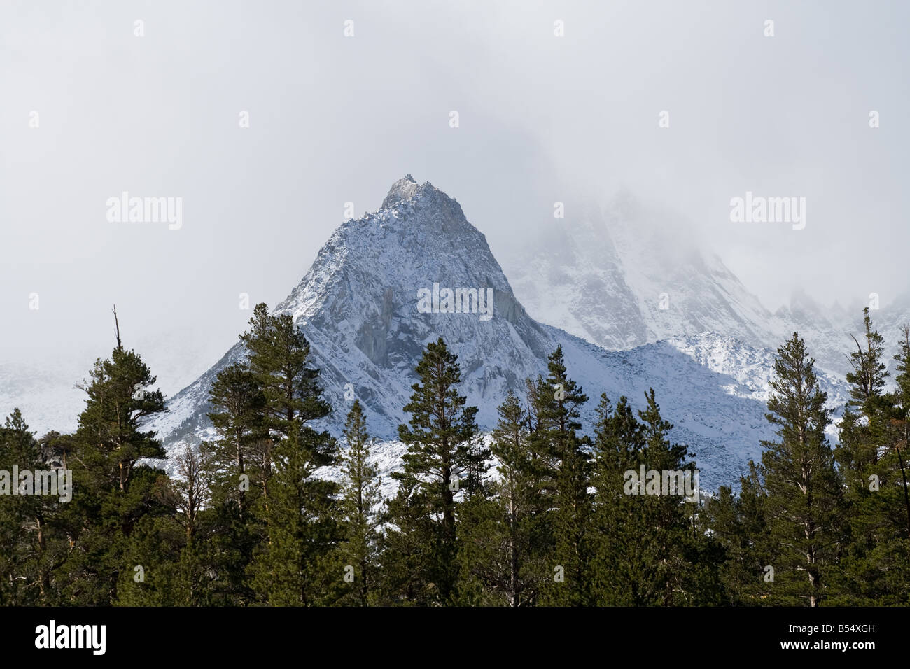 Mountains of eastern us hires stock photography and images Alamy