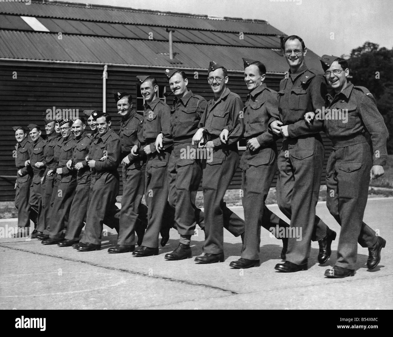 World War II. P.O.W.'s. A line of soldiers who were repatriated back to the U.K. from German prisoner of War Camps on health grounds. May 1944 P011638 Stock Photo