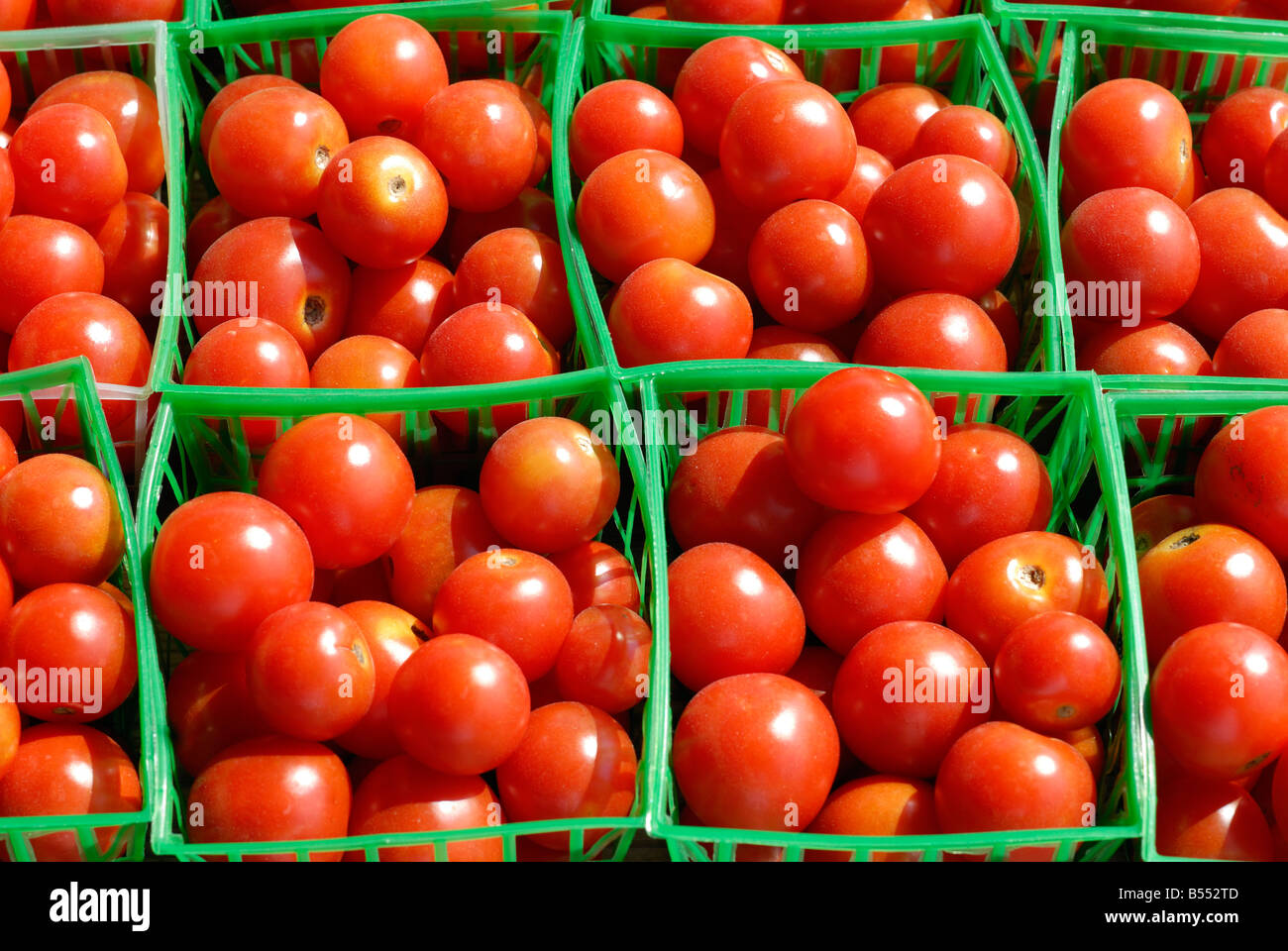 Fresh cherry tomatoes at an open air market Stock Photo - Alamy