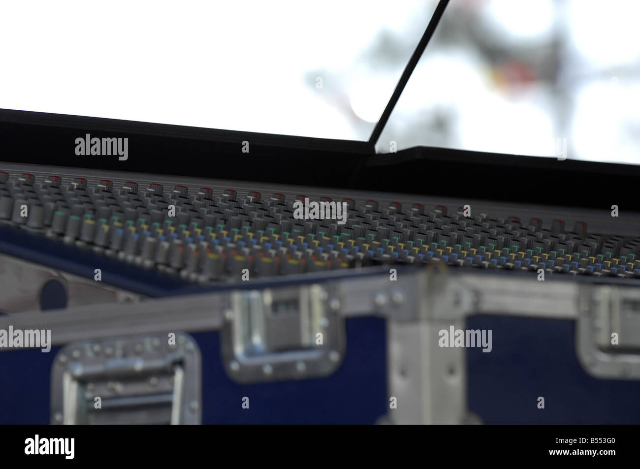 Sound reinforcement hires stock photography and images Alamy
