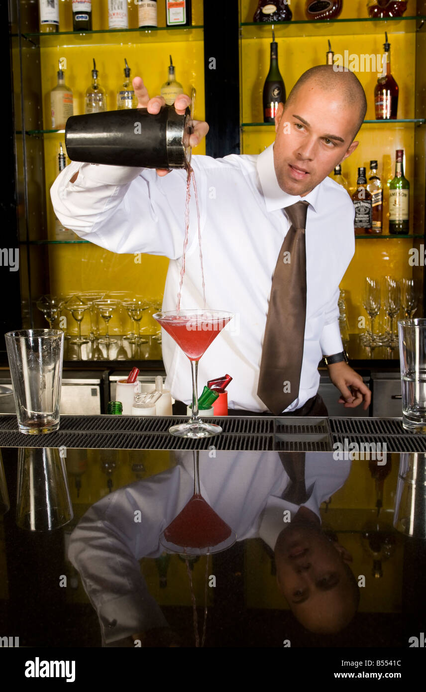 Cocktail Barman Avista Restaurant Mayfair London Stock Photo Alamy