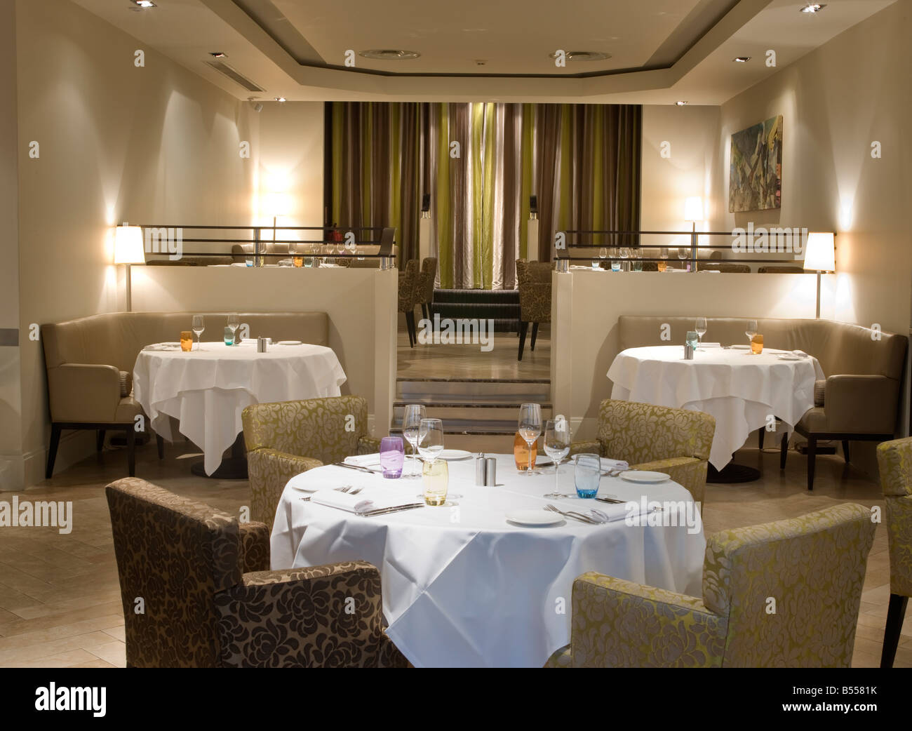 Avista Restaurant Mayfair London Stock Photo Alamy