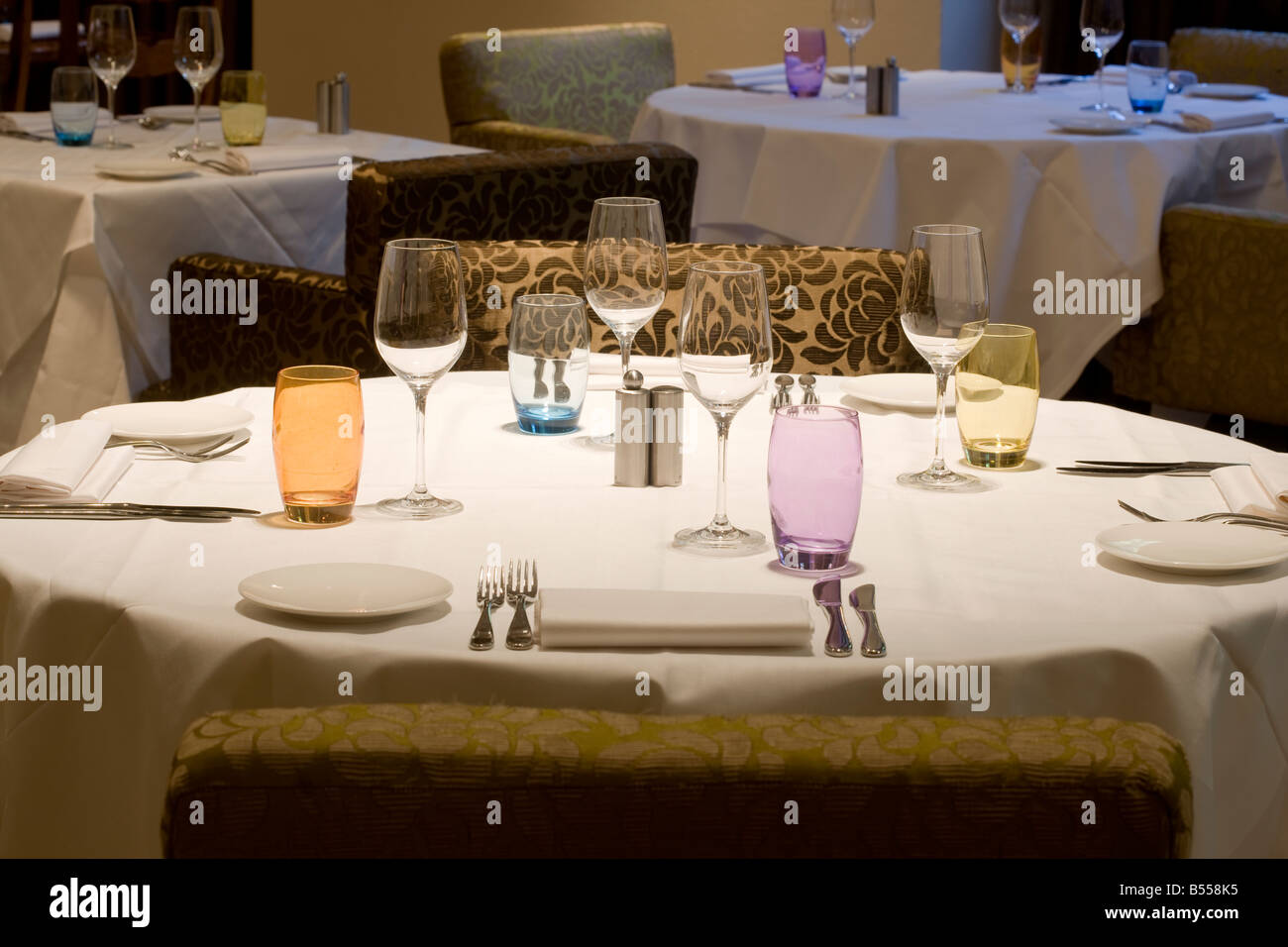 Avista Restaurant Mayfair London Stock Photo Alamy