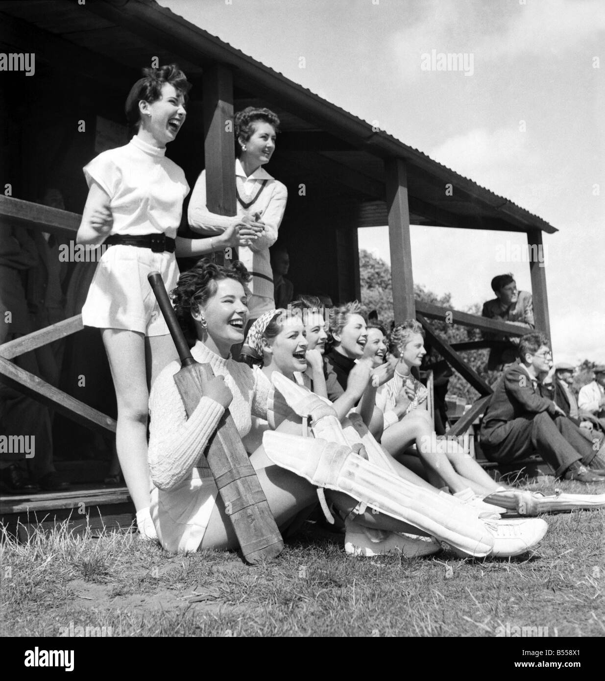 Sport: Cricket Women: Almost every inhabitant of the little village of Puttenham, near Guildford, turned out to see their local Stock Photo