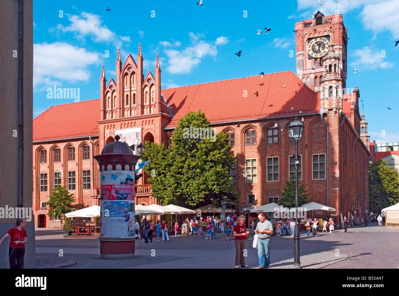 The medieval Old Town Hall (Ratusz) in the market square (Rynek), Torun, Poland, which is now a museum. Stock Photo