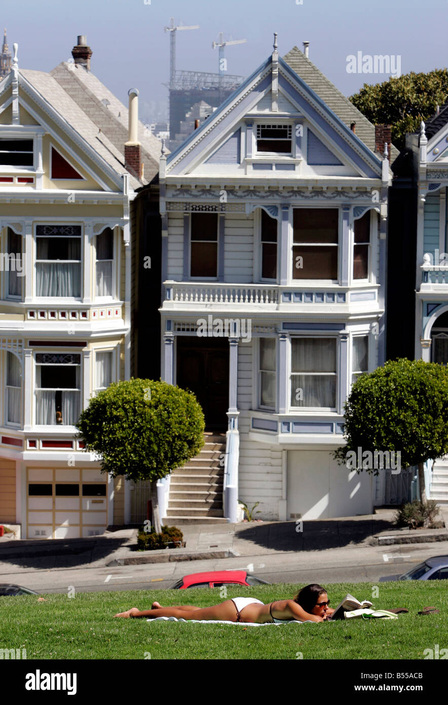 US SAN FRANCISCO Old Victorian houses on Alamo Square PHOTO GERRIT DE HEUS Stock Photo