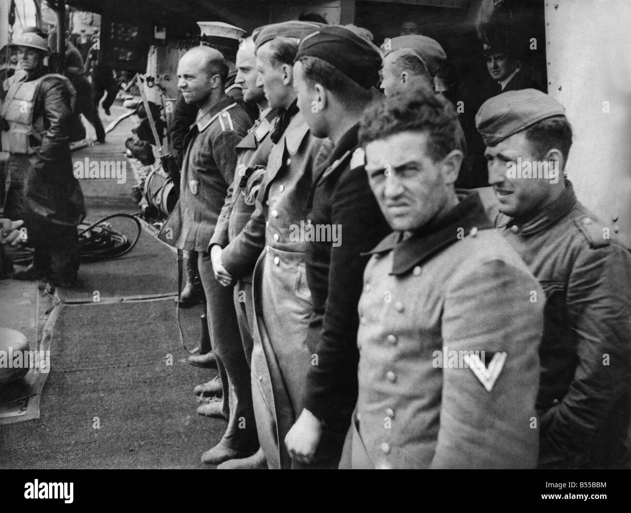 World War II Pow's: Italian Prisoners of war at a London Railway station. October 1940 P011624 Stock Photo