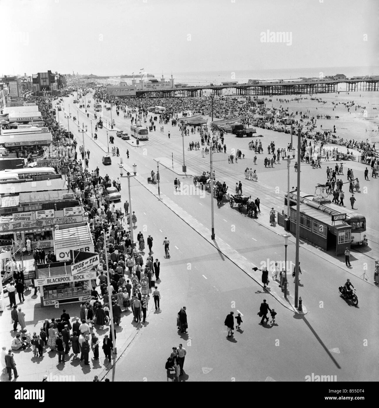 Blackpool 1960s hires stock photography and images Alamy