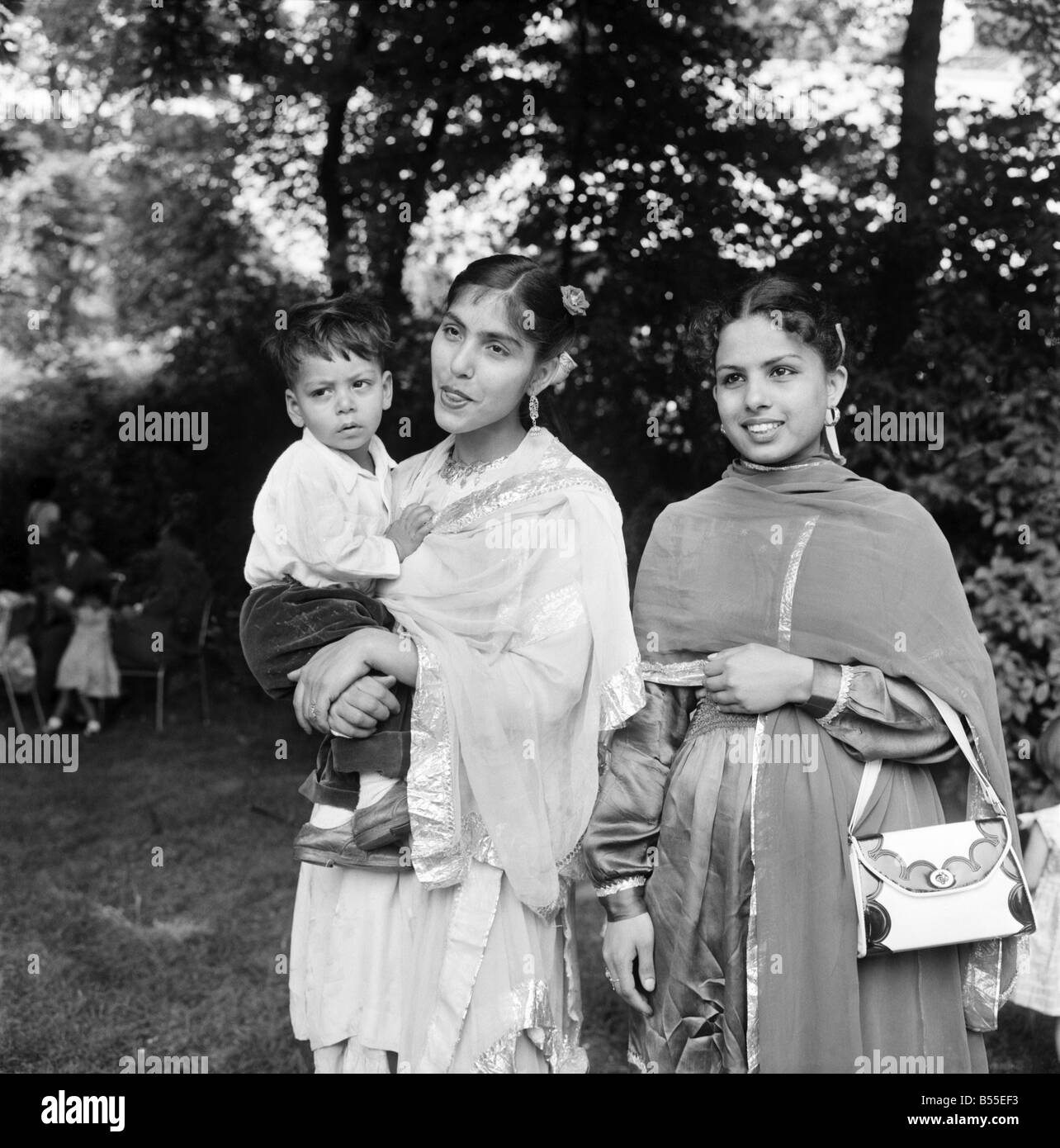Muslim Religious Service. June 1960 M4300013 Stock Photo Alamy