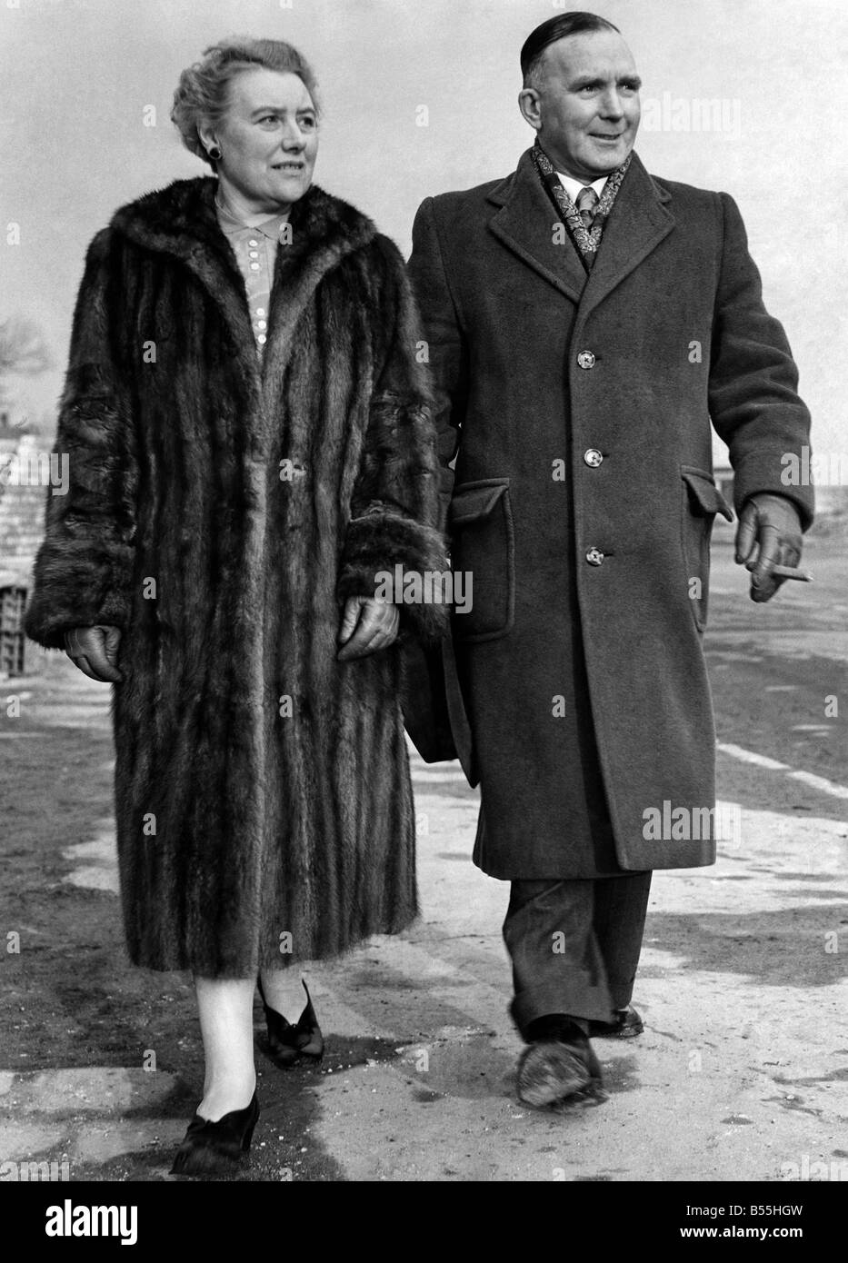 Albert Pierrepoint out for a stroll with his wife Anne. they keep the rose and crown pub at Hoole, near Preston, Lancs. Mar. 195 Stock Photo