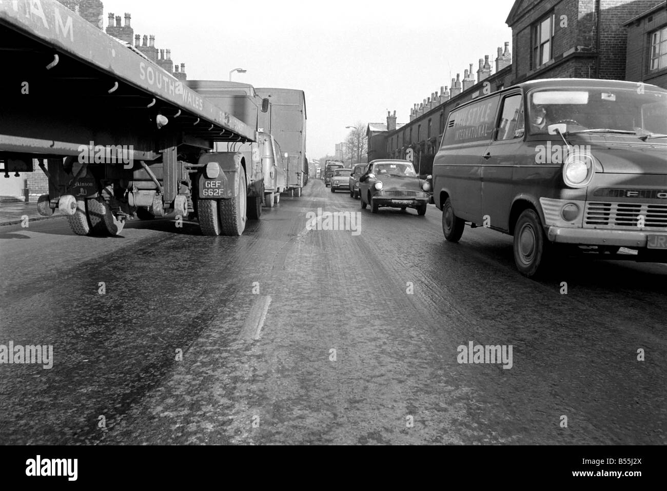 Weather Traffic chaos, around Oldham, as snow, and Ice hit the North