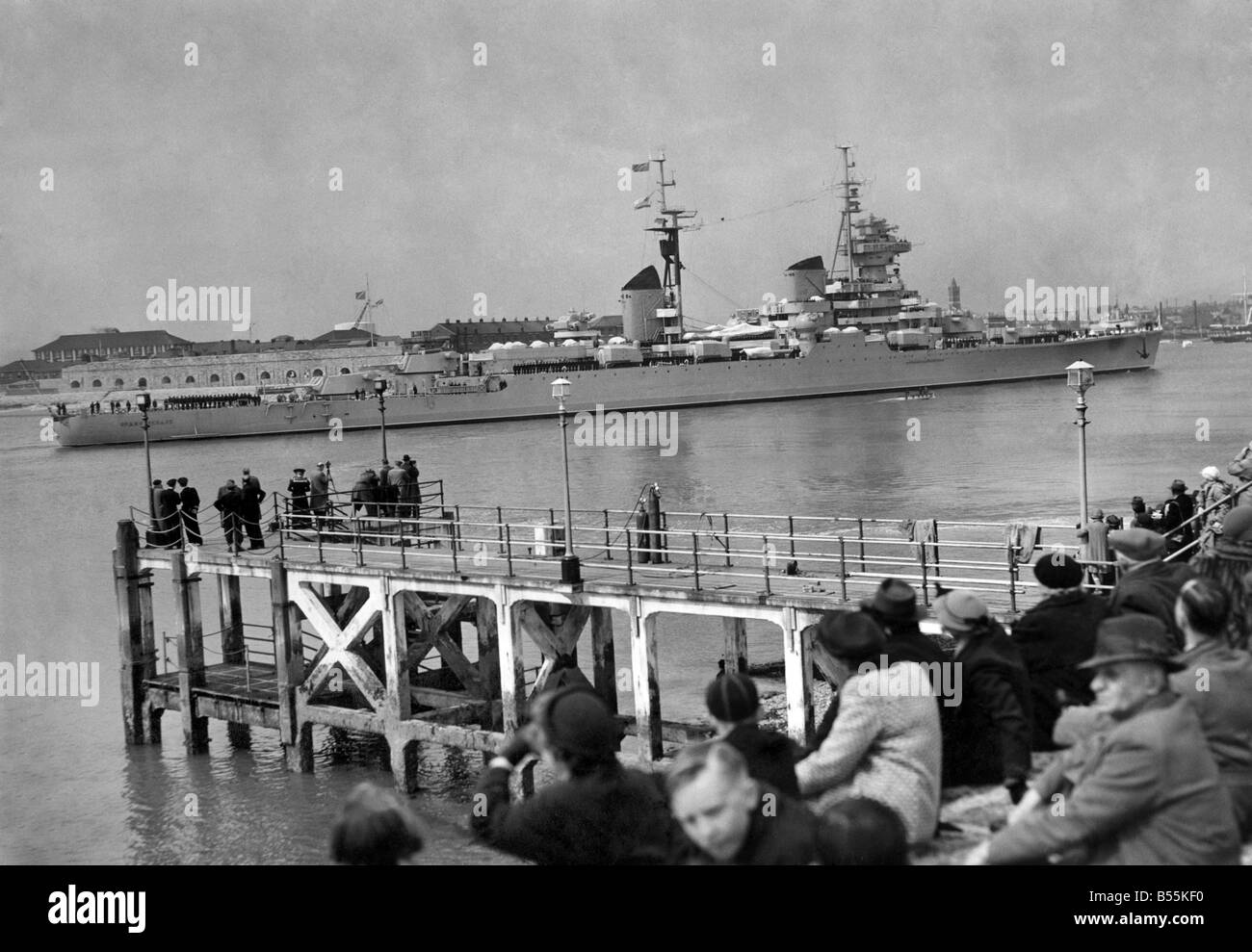 The Russian Sverdlov Class cruisers Ordzhonikidze arriving at ...