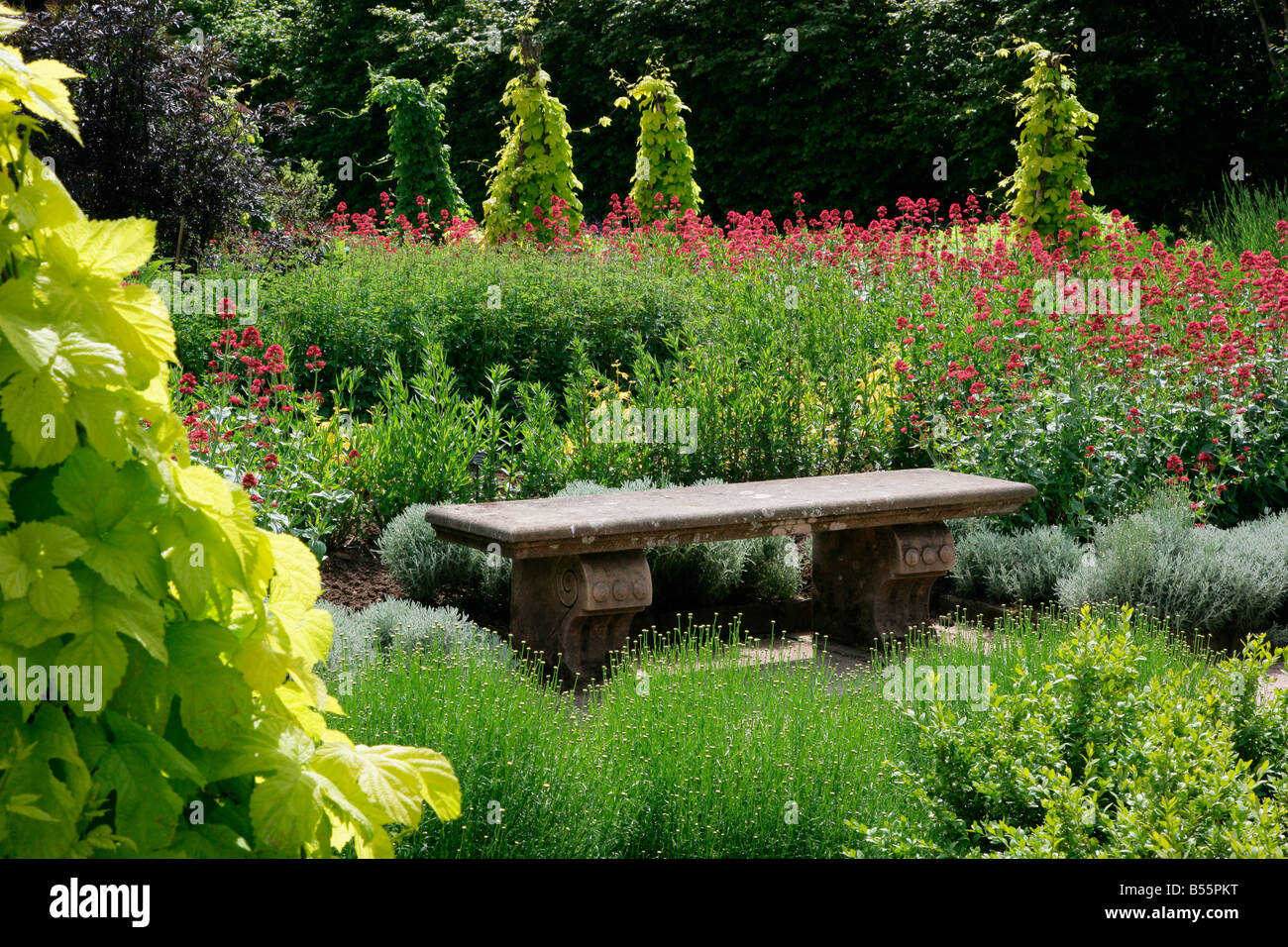 Stone Garden Bench Stock Photos Stone Garden Bench Stock Images
