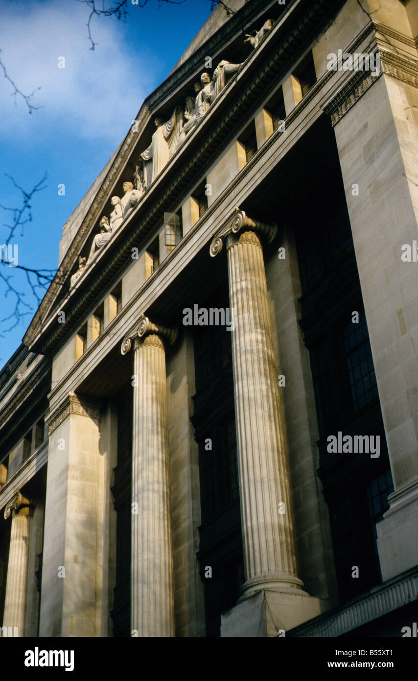 Detail of bloomsbury square elevation of victoria house hires stock