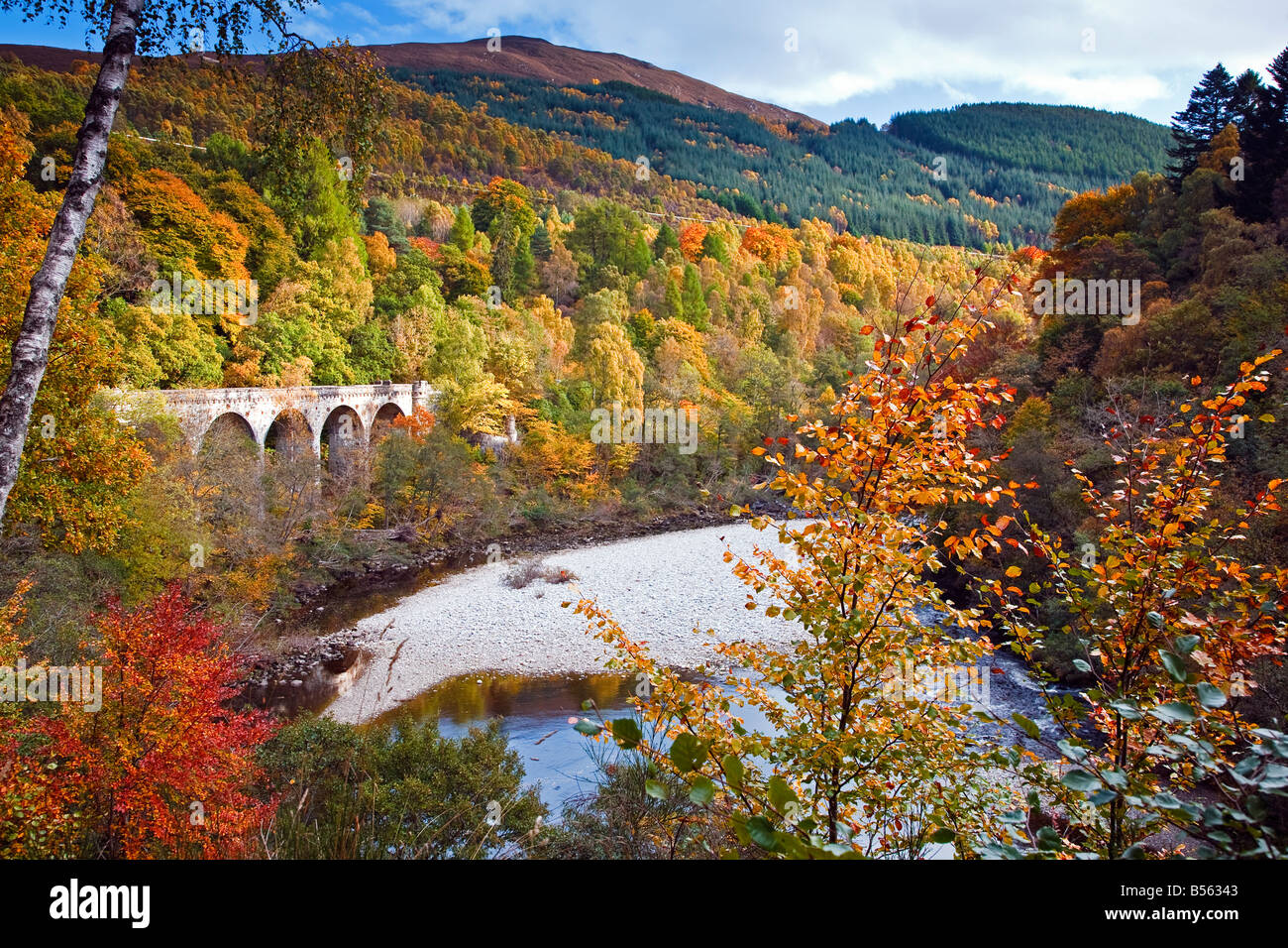 Autumn Colours above the River Garry at the Pass of Killiecrankie near Pitlochry Perthshire Scotland UK 2008 Stock Photo