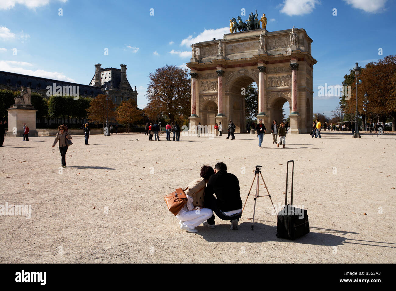 The Arc de Triomphe du Carrousel in the gounds of Place Carrousel  and Jardin du Carrousel Paris France Europe Stock Photo