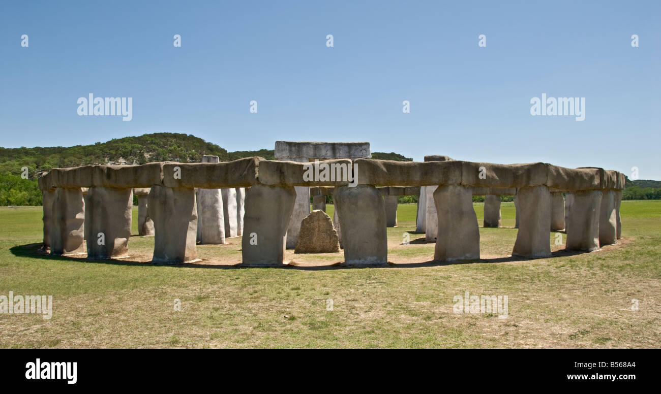 Texas Hill Country Hunt Stonehenge II 60 percent as tall 90 percent in circumference of original Stock Photo