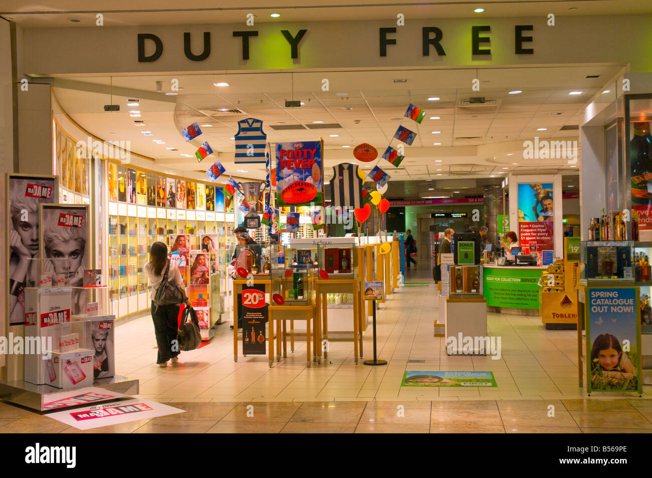 International duty free store at Melbourne s Tullamarine Airport Stock Photo