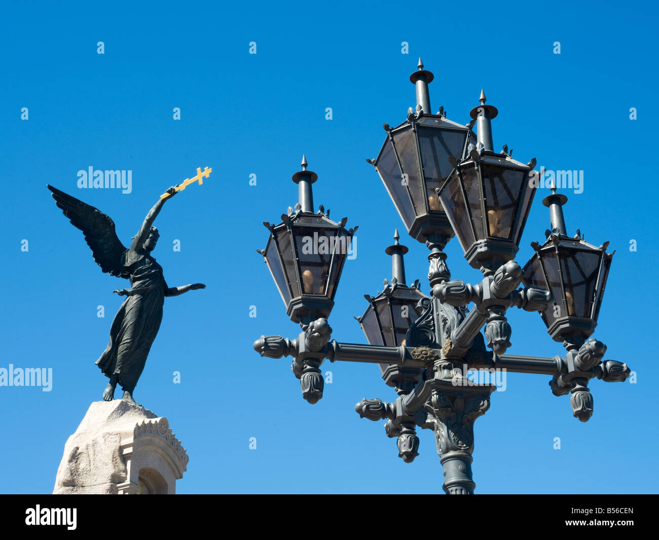 'Russalka' memorial sculpture (1902) and lampost, Tallinn, Estonia Stock Photo