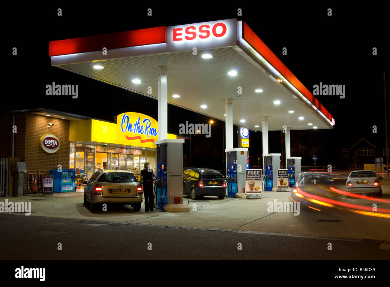 Esso Petrol Station - Aylesbury - Buckinghamshire Stock Photo